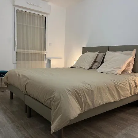 Apptt2 Neuf Port De Saint Valery Sur Somme Apartment Pinchefalise